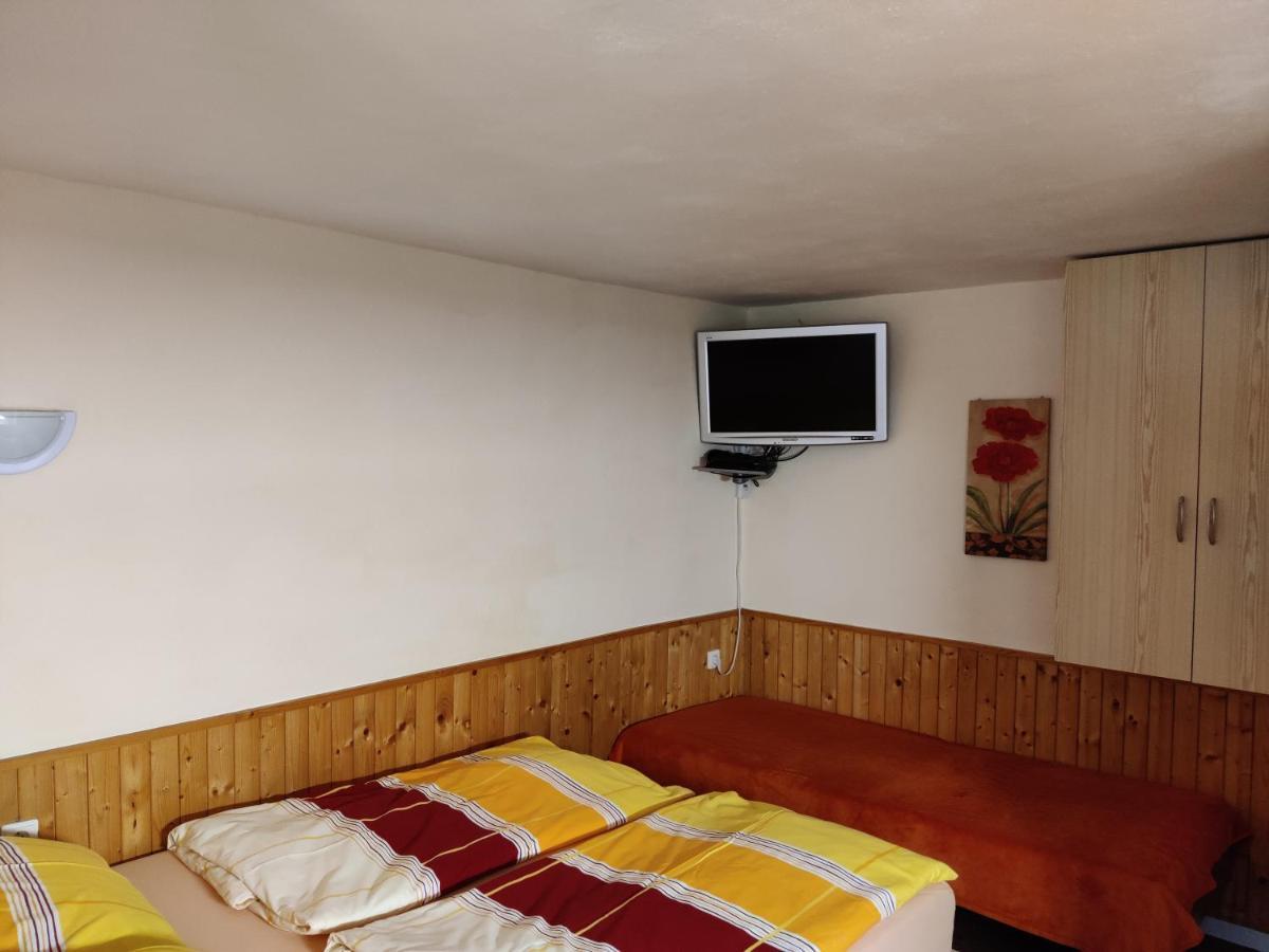 Apartmany Potok Bešeňová Eksteriør billede